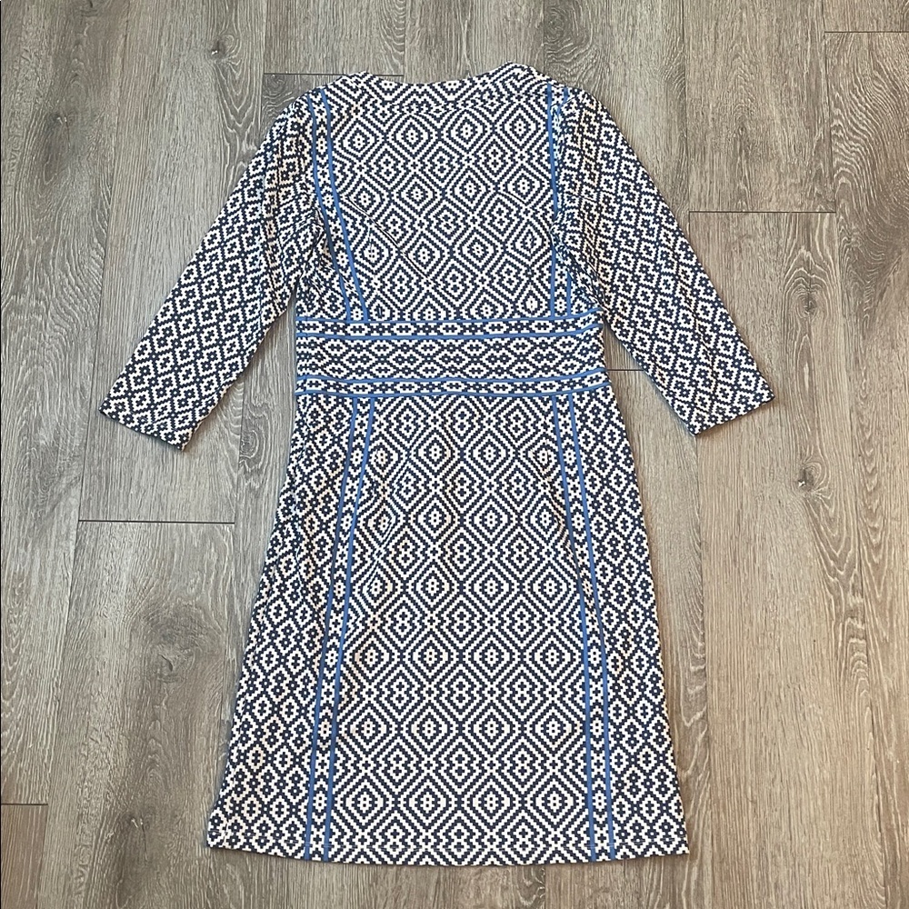 J. McLaughlin Geometric Long Sleeve Dress blue business casual geo print - Picture 8 of 9